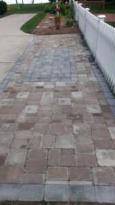 Brick paver patio by Twin Oaks Landscaping